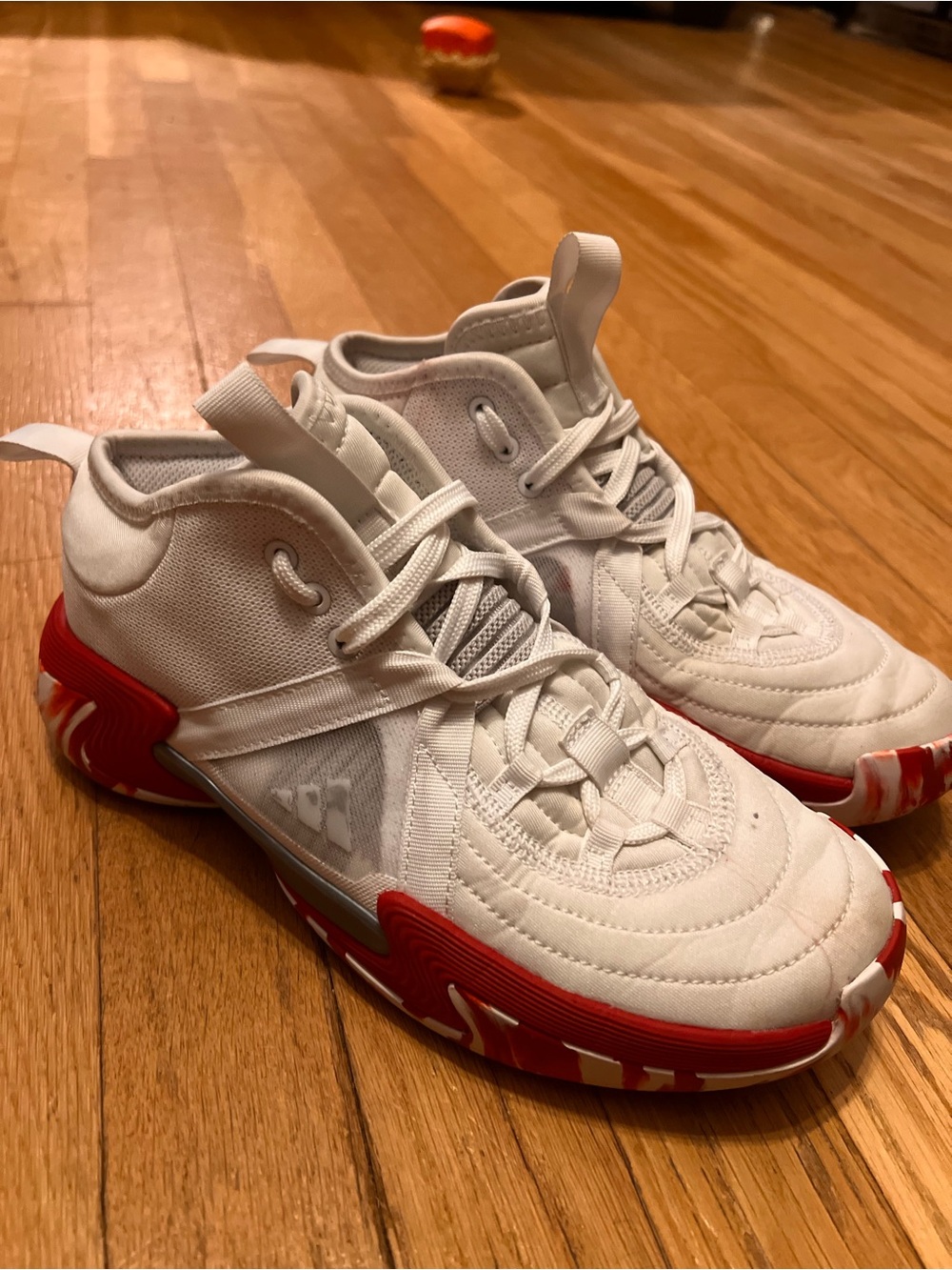 Adidas Men’s size 6 White and Red Athletic Sneakers
